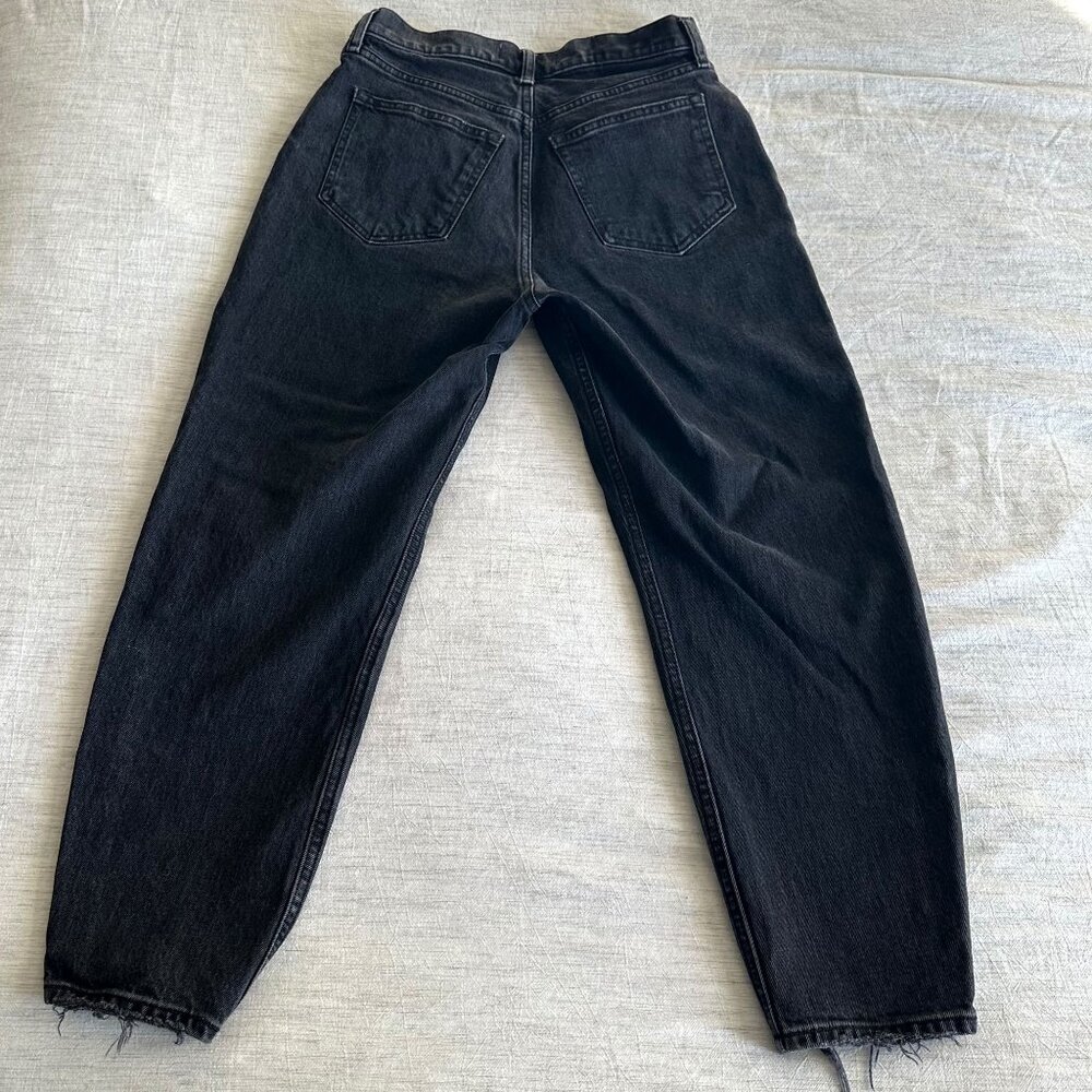 Abercrombie & Fitch Black The 80's Mom High Rise Jeans - Picture 3 of 10